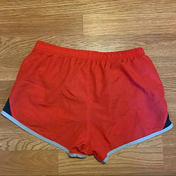 Nike shorts - Picture 2 of 4